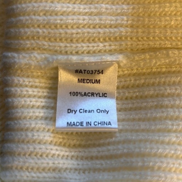 Lumiere Sweater Womens Medium Cream Chunky Knit Casual Preppy Neutral Minimalist - Picture 6 of 6